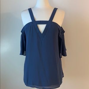Entro tank/cold shoulder top. NWOT Sz L Gray/blue